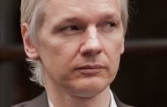 traitorjulianassange.jpg