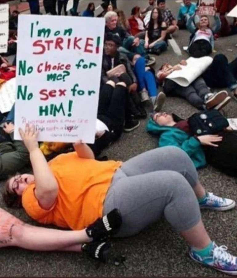 Sex Strike2.jpg
