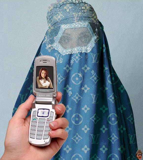 mo-phone1.jpg