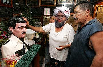 poppy trading.jpg