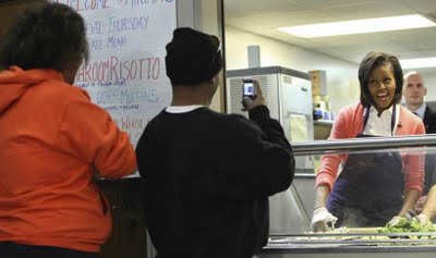 blackberry-michelle-obama-soup-kitchen-768819.jpg