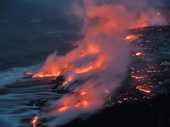 kilauea-hawaii-volcano-1002-02.jpg
