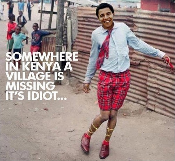 US.Obama.dumbo.man-child in Oval Office.(village-idiot).(600).jpg