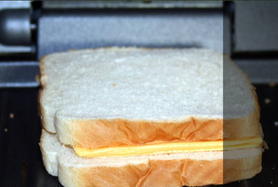 Uncooked Cheese Sandwich.jpg